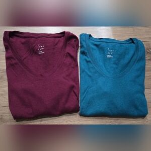 Set of Two V-Neck L/S T-Shirts - Burgundy and Teal. NWOT Size MED